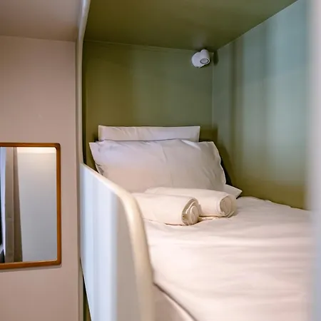 Babylon Popincourt Apartment *