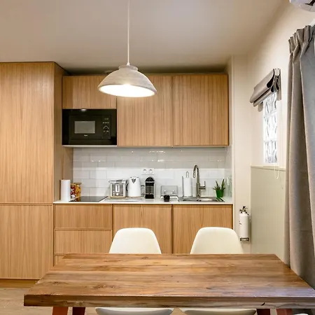 Babylon Popincourt Apartment