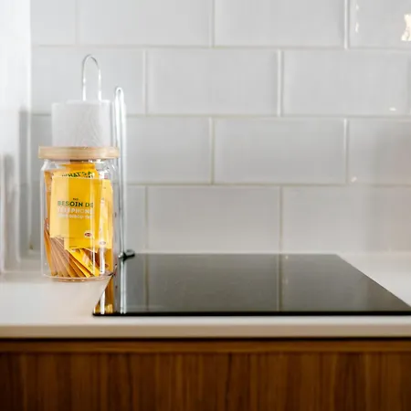 Babylon Popincourt Apartment