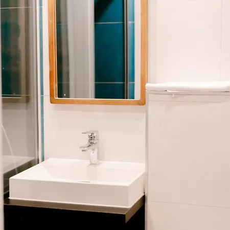 Babylon Popincourt شقة *