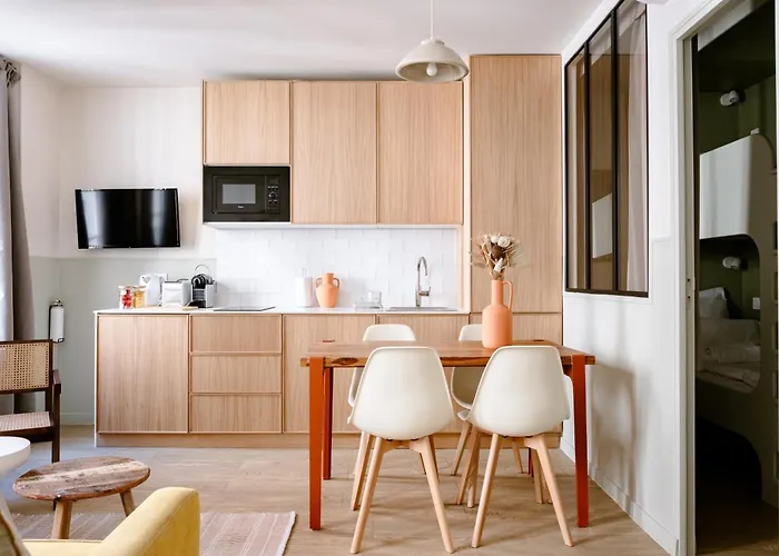 Babylon Popincourt Apartament